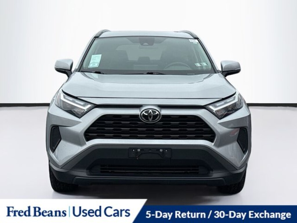 Used 2025 Toyota RAV4 XLE SUV
