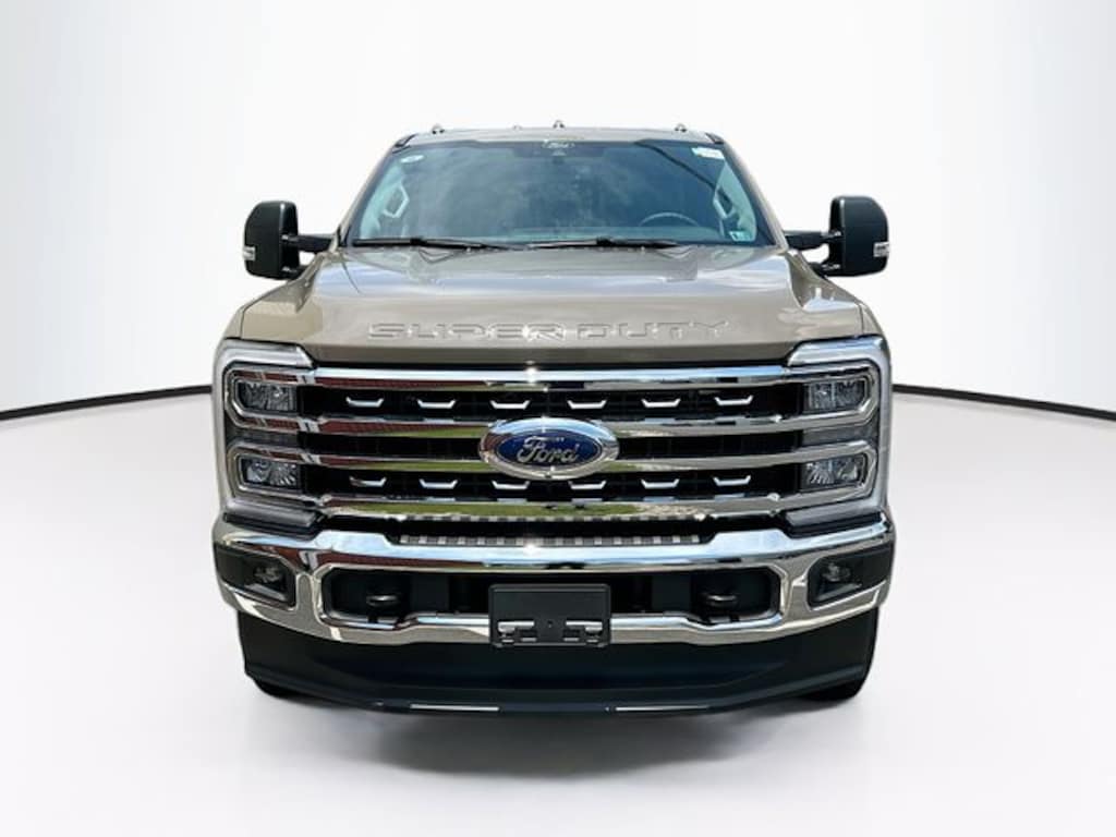 New 2026 Ford F-250 XLT Truck Crew Cab