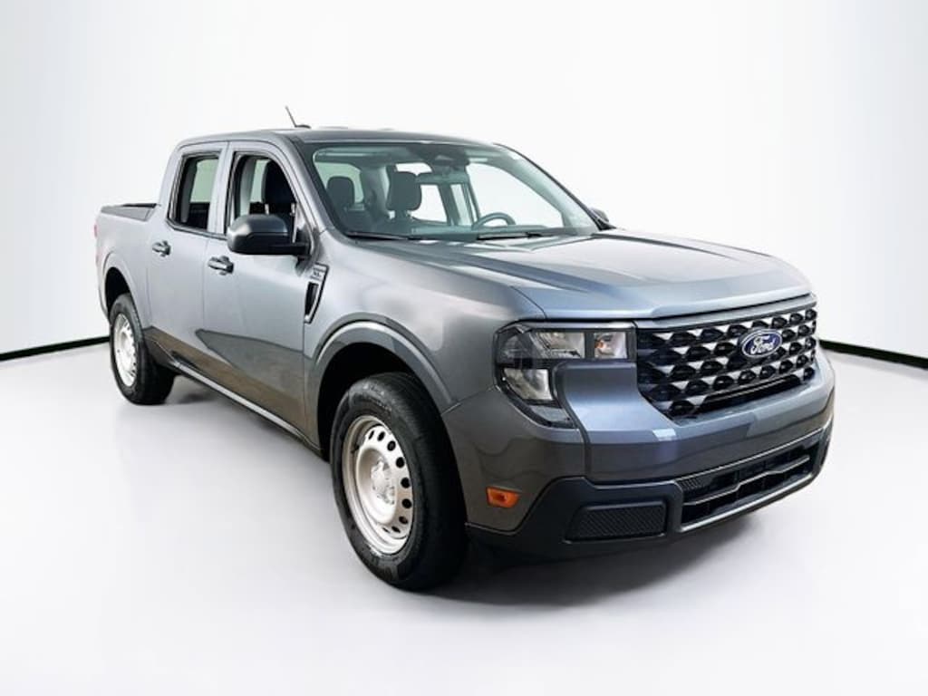 New 2025 Ford Maverick XL Truck SuperCrew