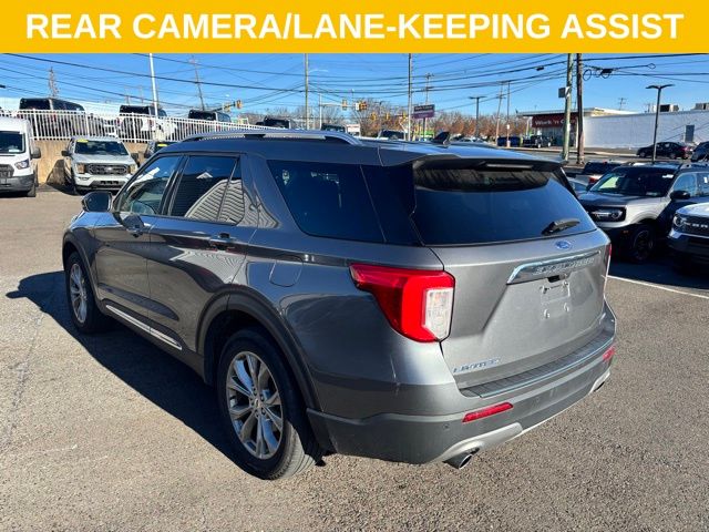 2023 Ford Explorer Limited photo 2