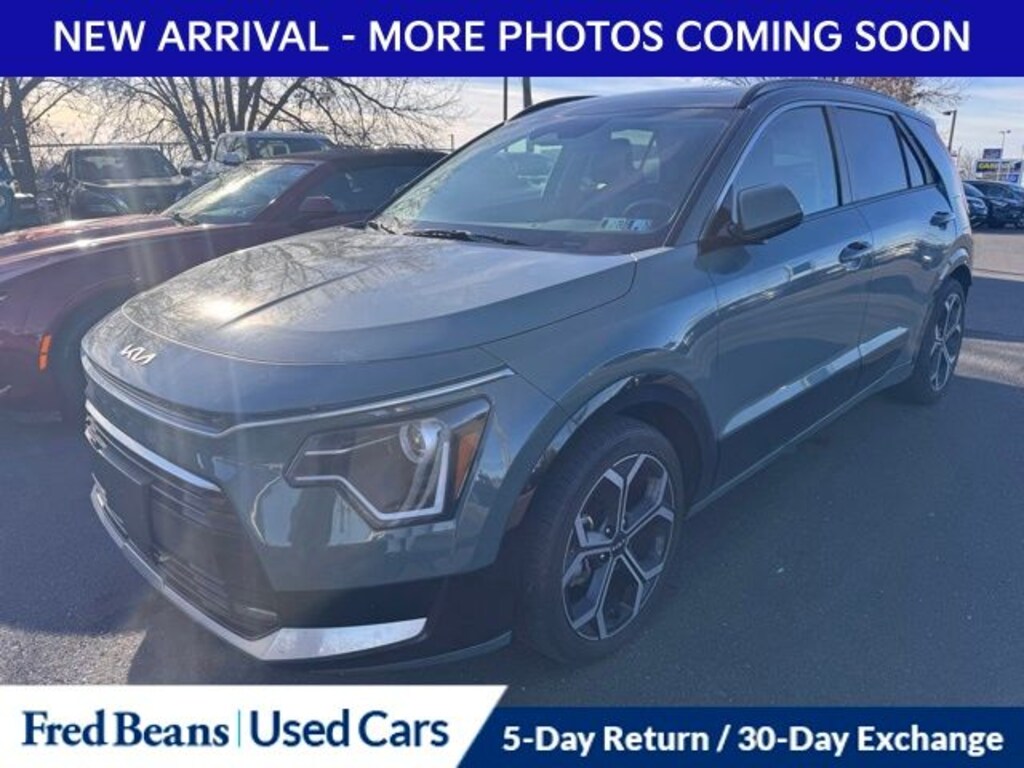 Certified 2023 Kia Niro EX Touring SUV