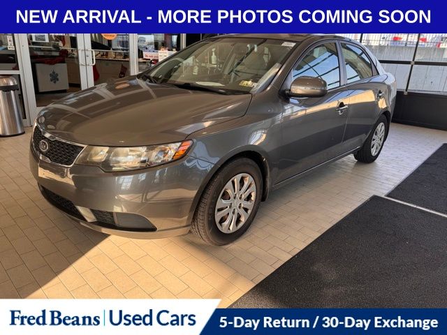 2013 Kia Forte EX photo 2