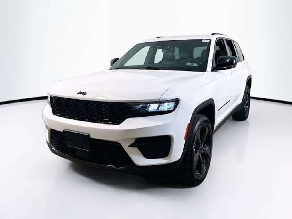 Used 2024 Jeep Grand Cherokee Altitude X SUV