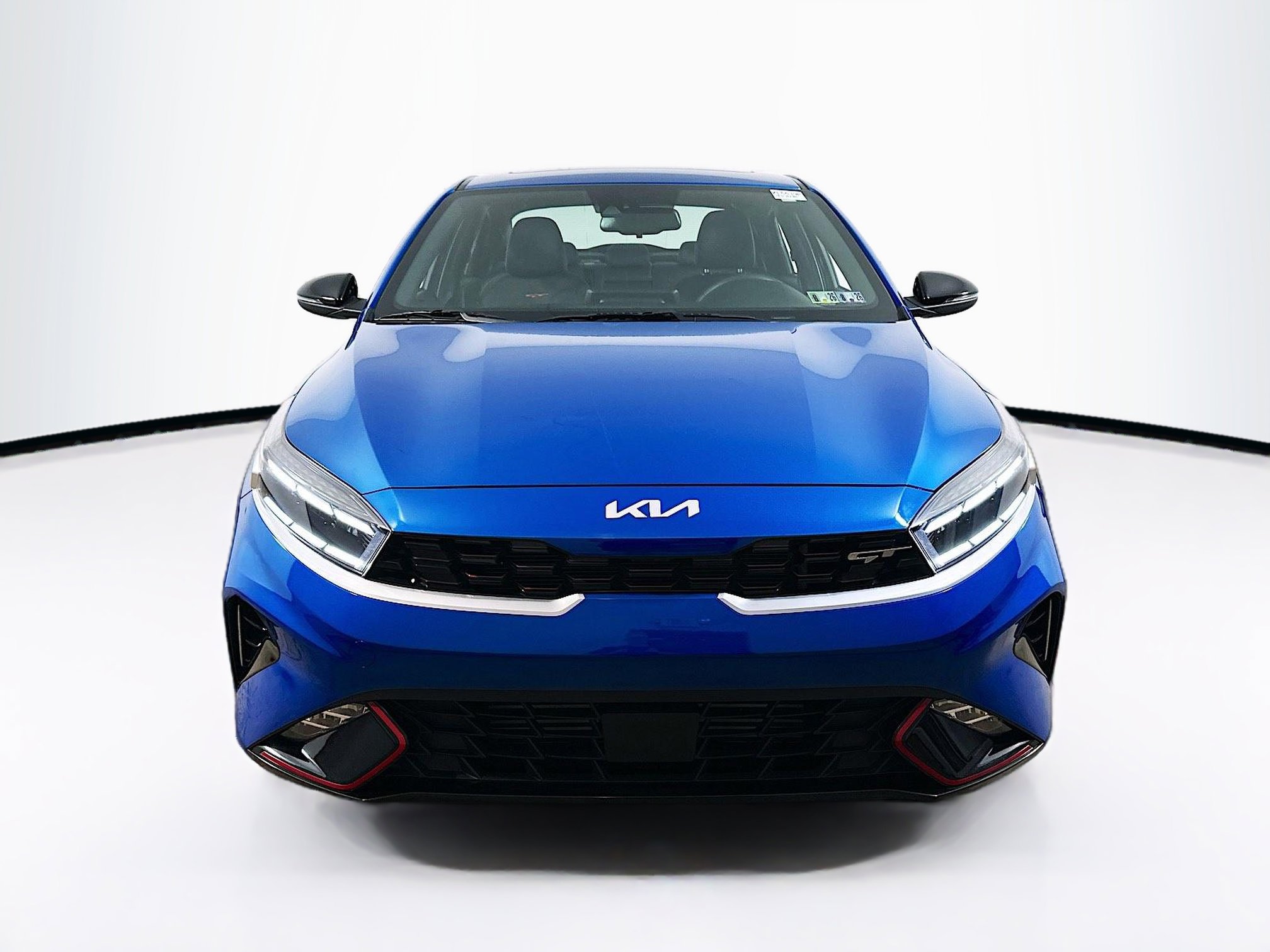 2023 Kia Forte GT photo 2