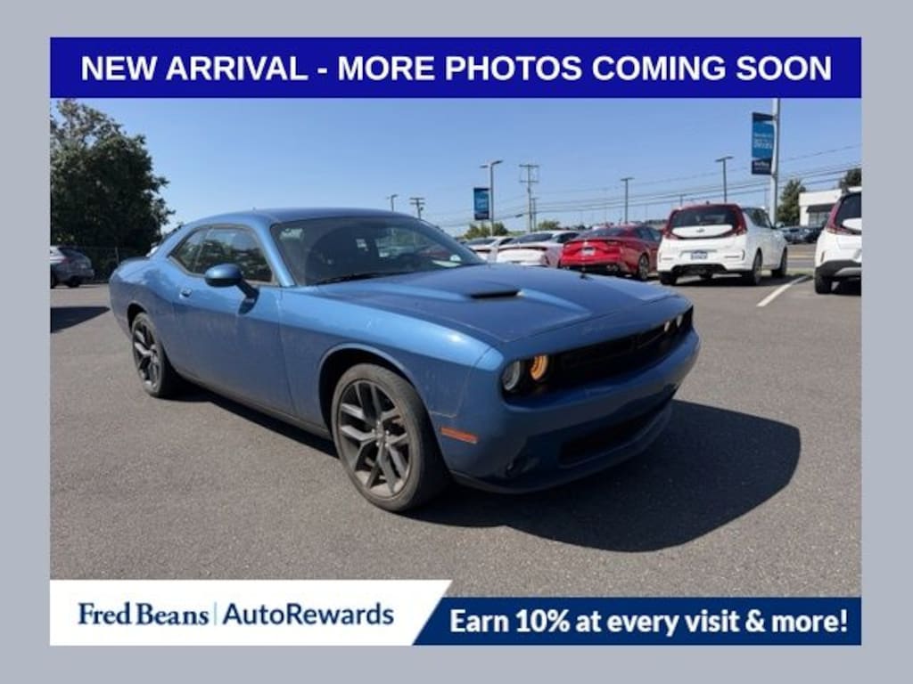 Used 2021 Dodge Challenger SXT Coupe