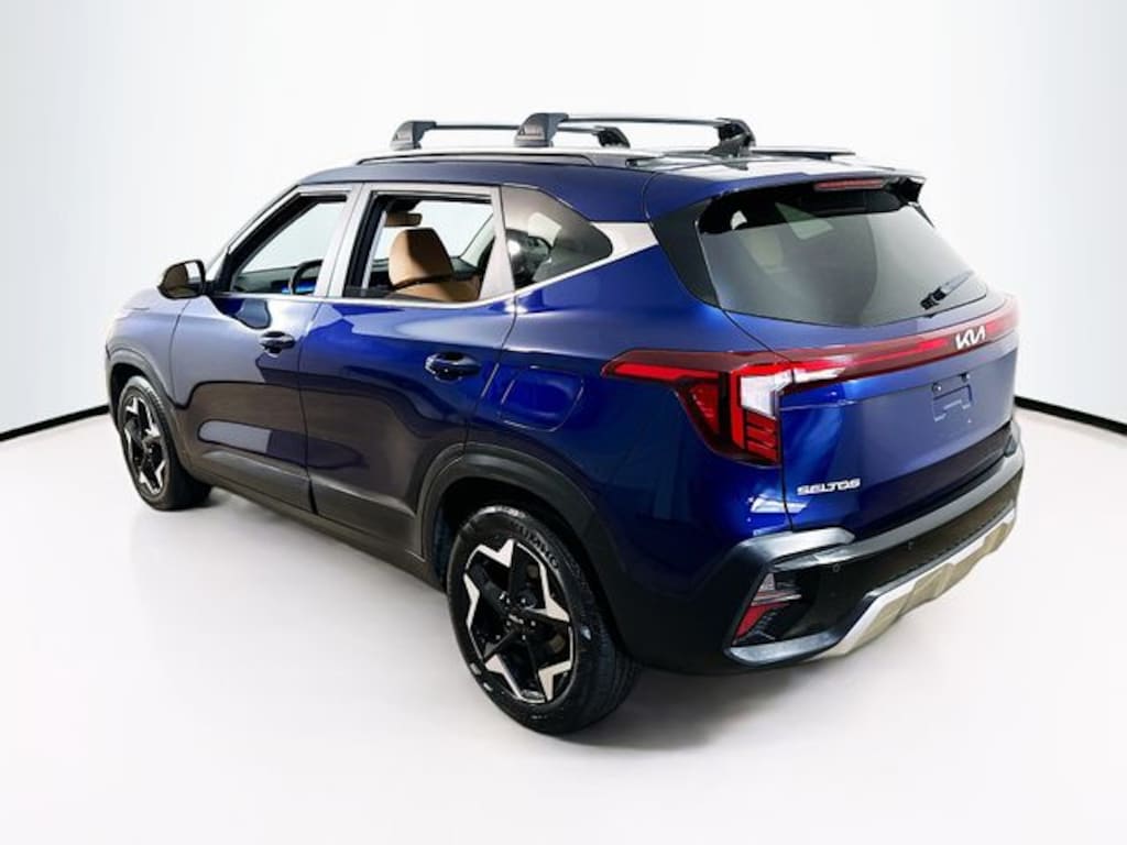 Used 2025 Kia Seltos EX SUV