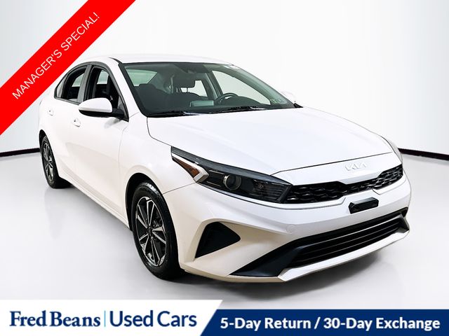 2023 Kia Forte LXS's photo