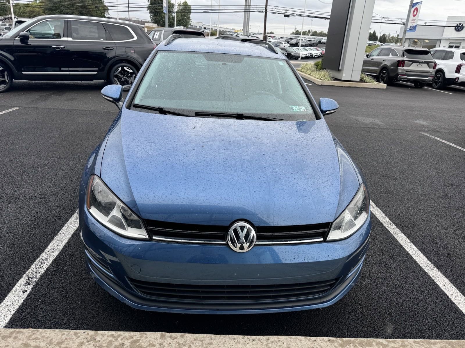 Used 2016 Volkswagen Golf SportWagen TSI S with VIN 3VWC17AU6GM504075 for sale in Langhorne, PA