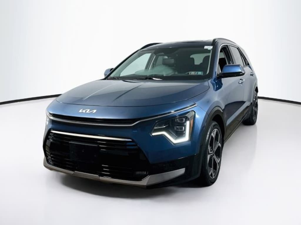 Certified 2024 Kia Niro SX Touring SUV