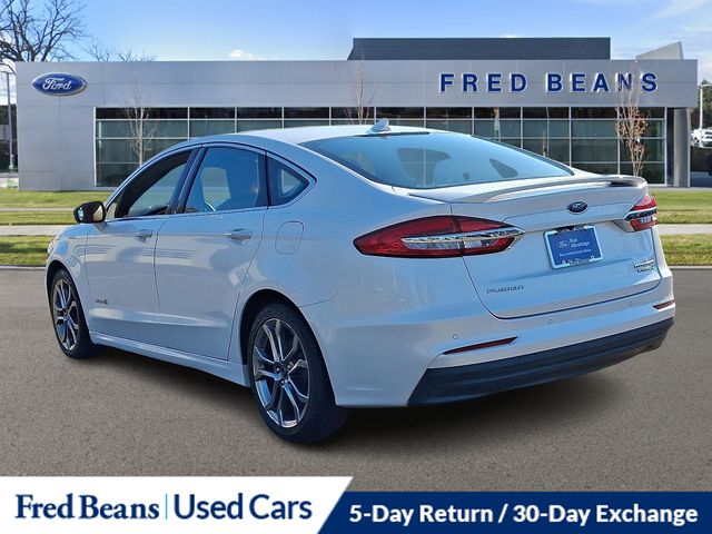2019 Ford Fusion Hybrid Titanium photo 3