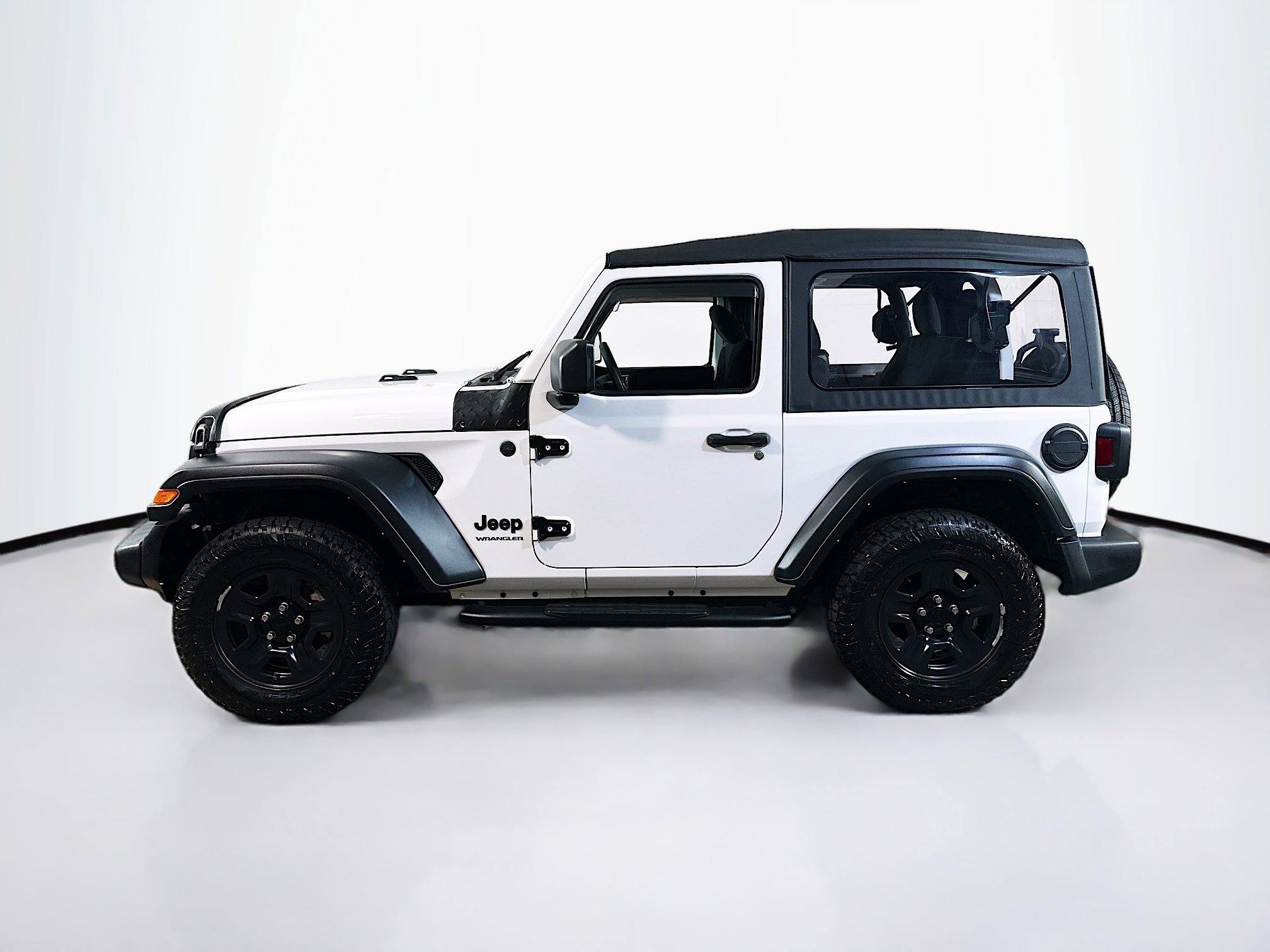 2022 Jeep Wrangler Sport photo 4