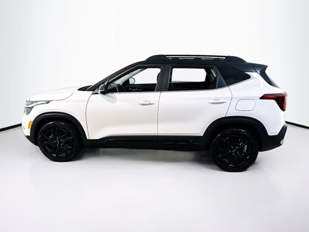 Used 2024 Kia Seltos X-Line SUV