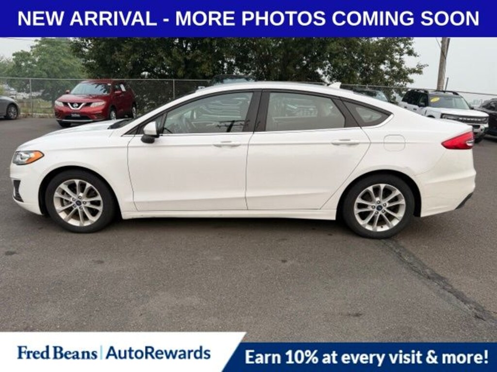 Used 2020 Ford Fusion Hybrid SE Sedan