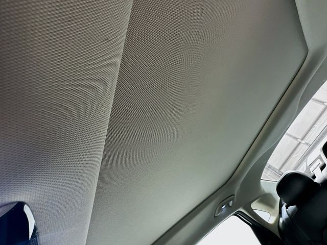 2022 Kia K5 EX - Photo 22