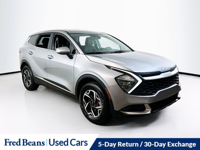 2023 Kia Sportage LX's photo