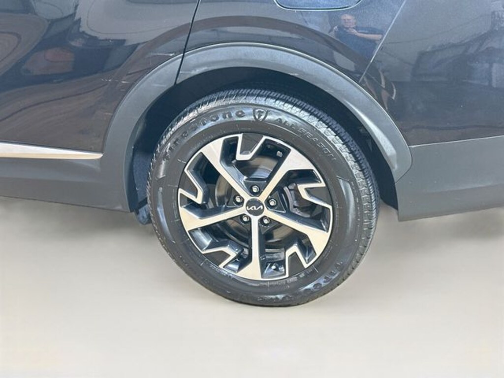 Certified 2023 Kia Sportage Hybrid EX SUV