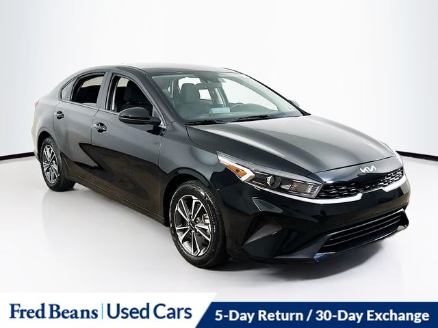 2024 Kia Forte LXS's photo