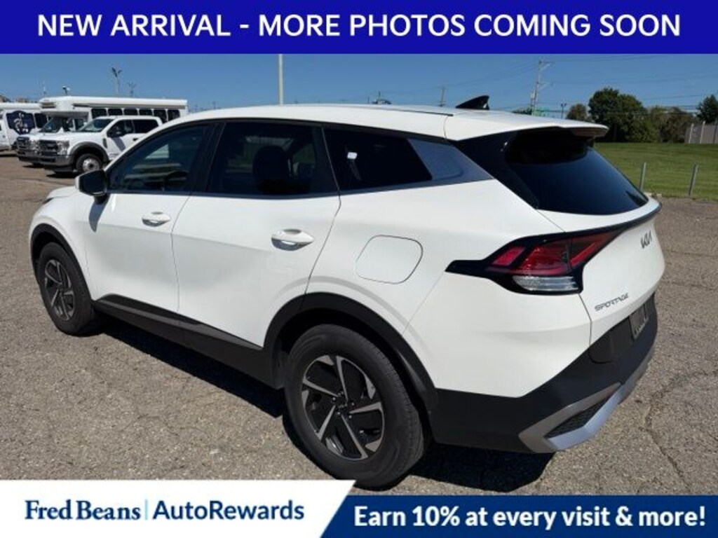 Certified 2025 Kia Sportage Hybrid LX SUV