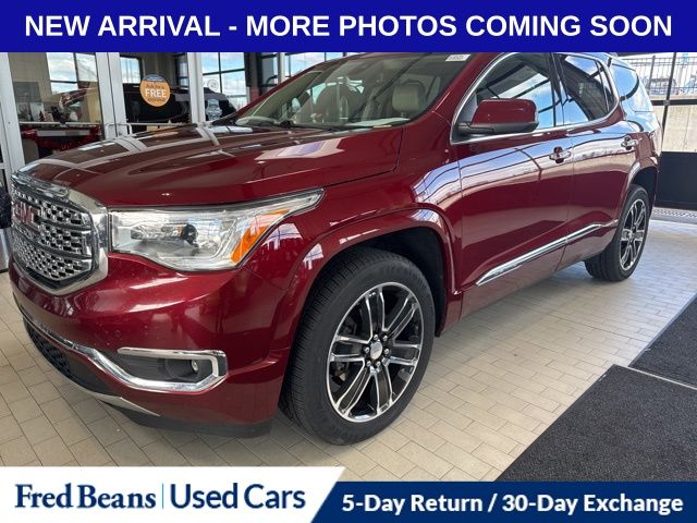 2017 Gmc Acadia Denali photo 2