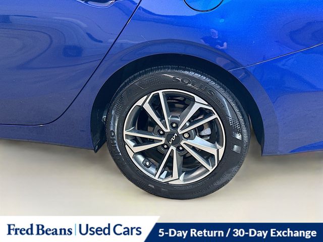 2023 Kia Forte LXS photo 4