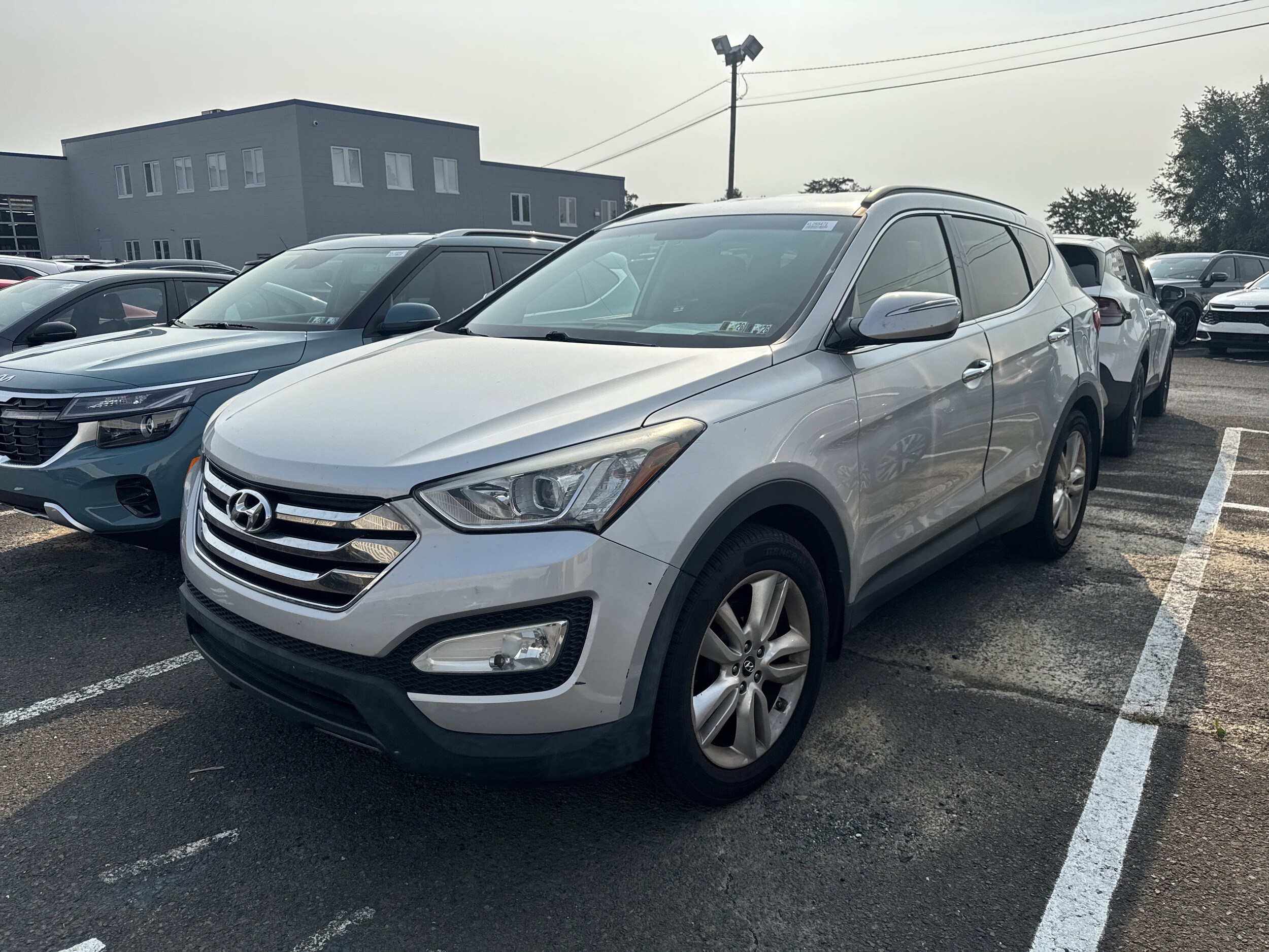 2014 Hyundai Santa Fe Sport 2.0T photo 2