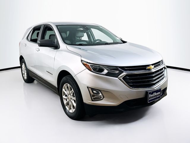 2021 Chevrolet Equinox LS's photo