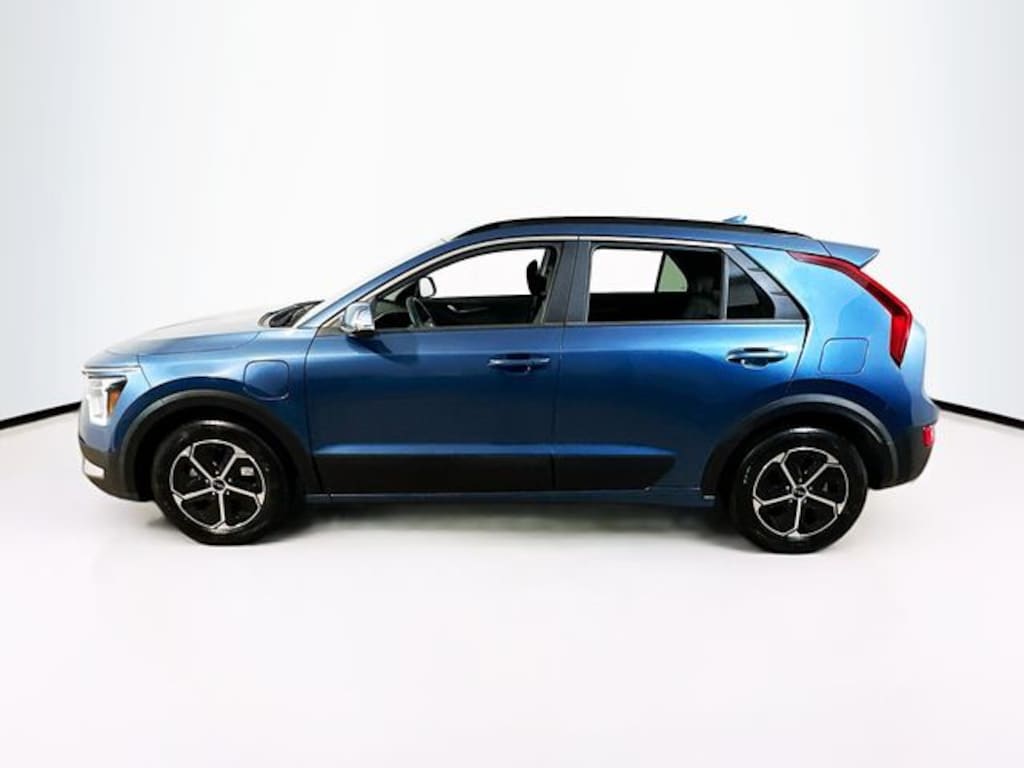 Used 2024 Kia Niro Plug-In Hybrid EX SUV