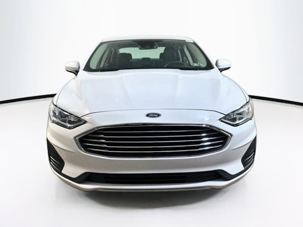 Used 2020 Ford Fusion Hybrid SE Sedan