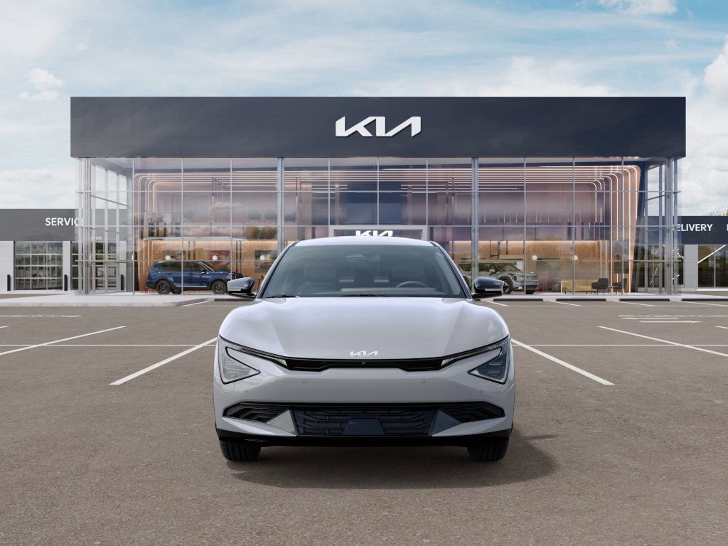 2025 Kia EV6 Light photo 2