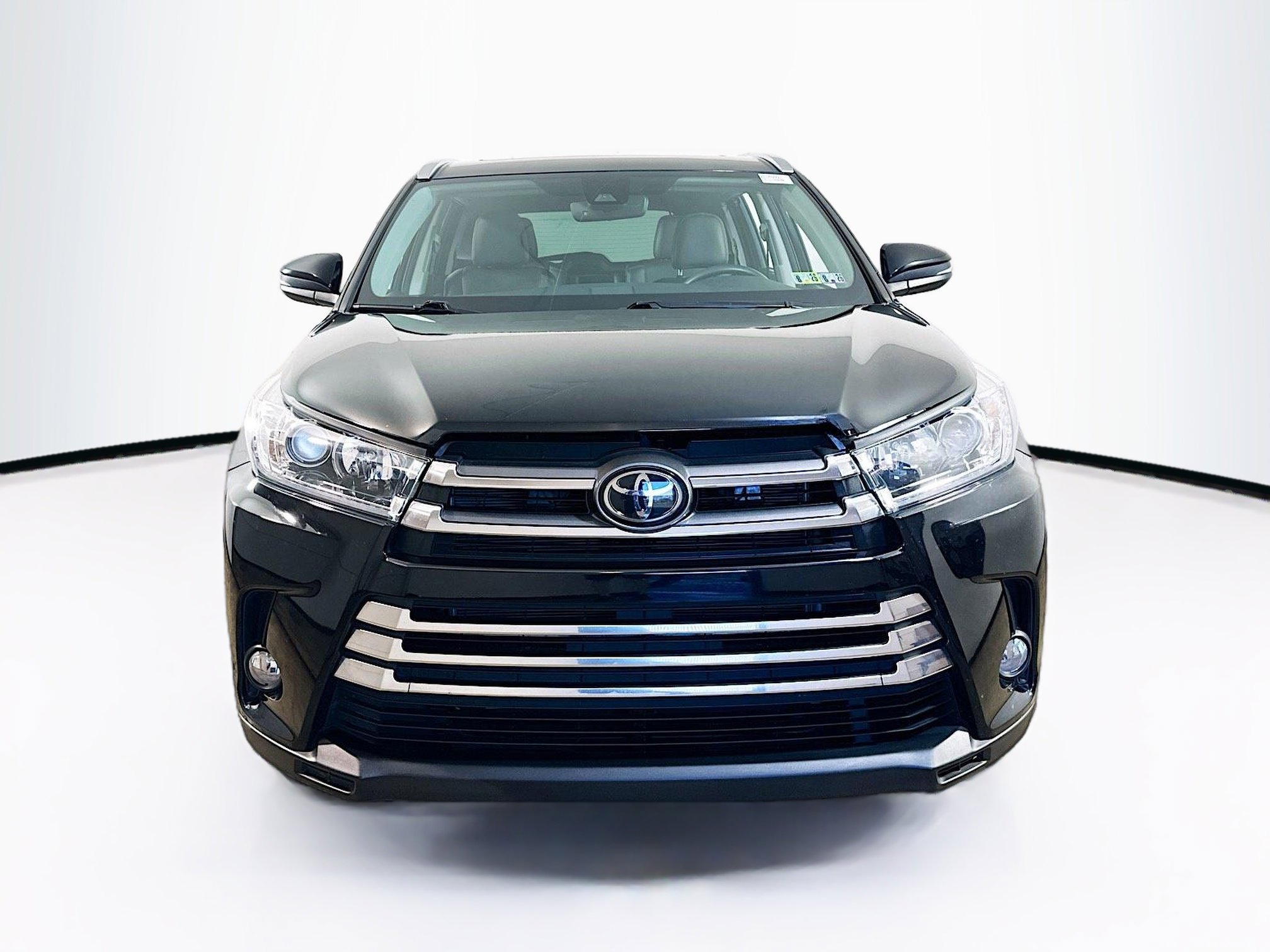 2018 Toyota Highlander Limited photo 2