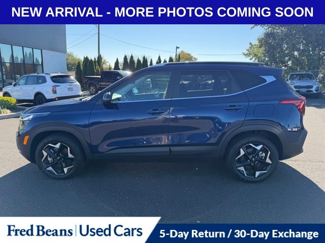2024 Kia Seltos EX photo 2