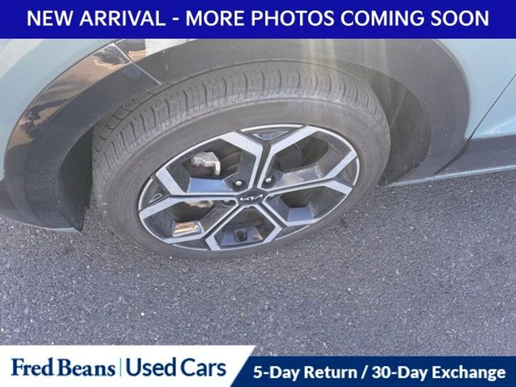 Certified 2023 Kia Niro EX Touring SUV