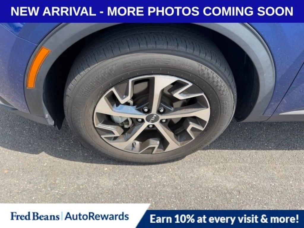 Used 2023 Kia Sportage EX SUV