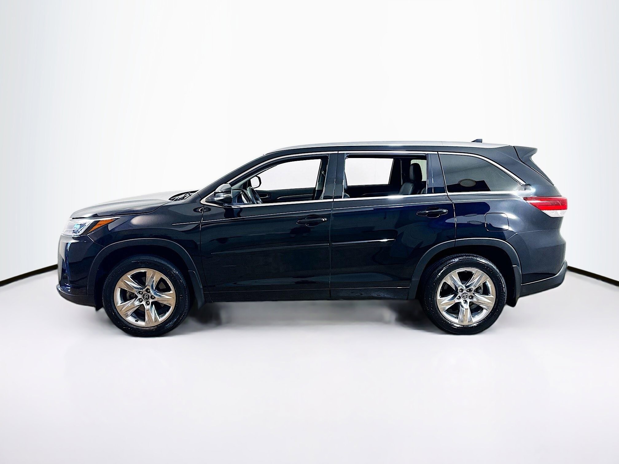 2018 Toyota Highlander Limited photo 4