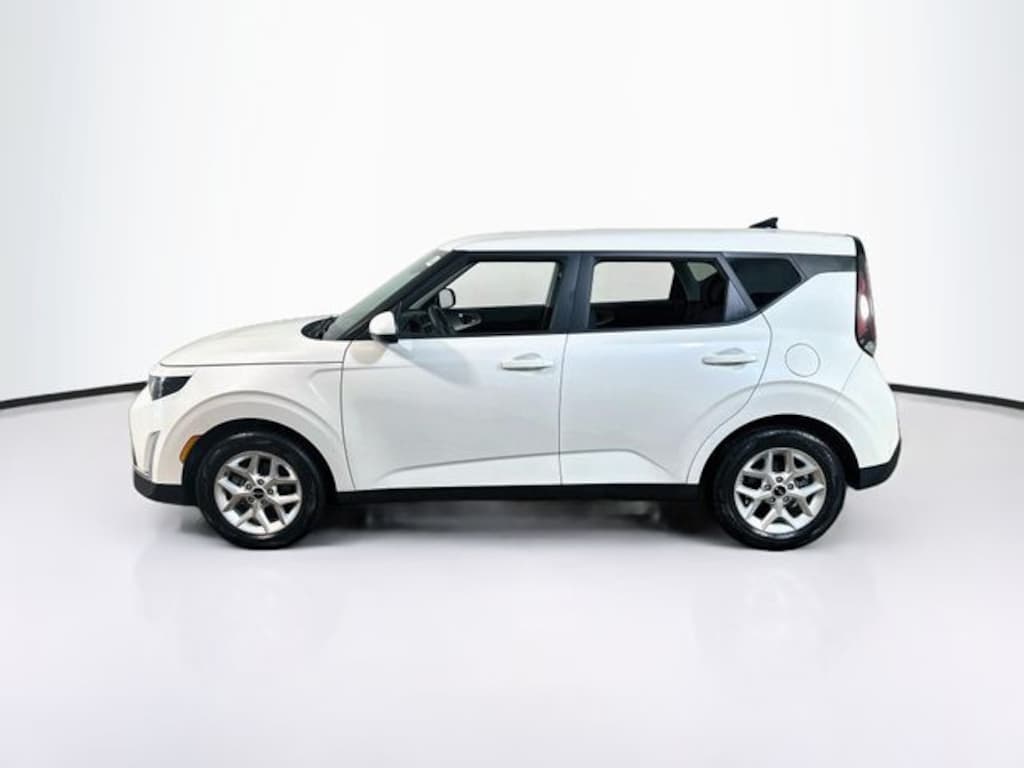 Certified 2025 Kia Soul LX Hatchback