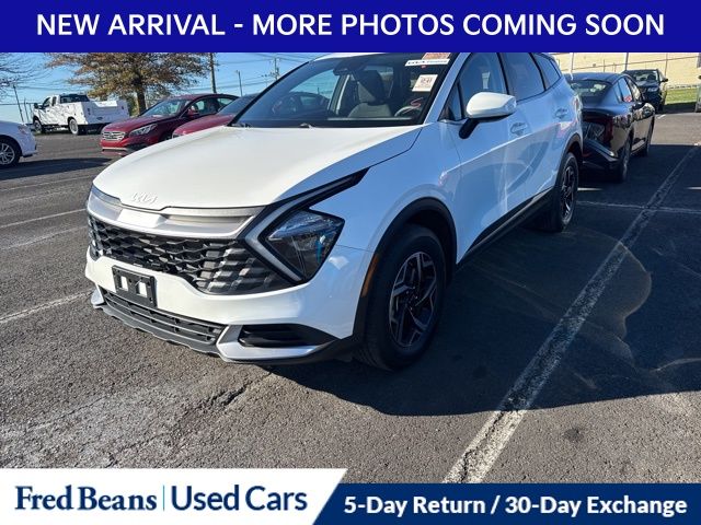 2023 Kia Sportage LX photo 3