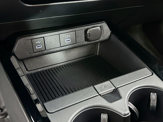 2023 Toyota Prius Prime SE - Photo 22