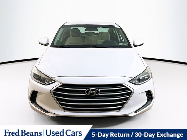 2017 Hyundai Elantra SE photo 2