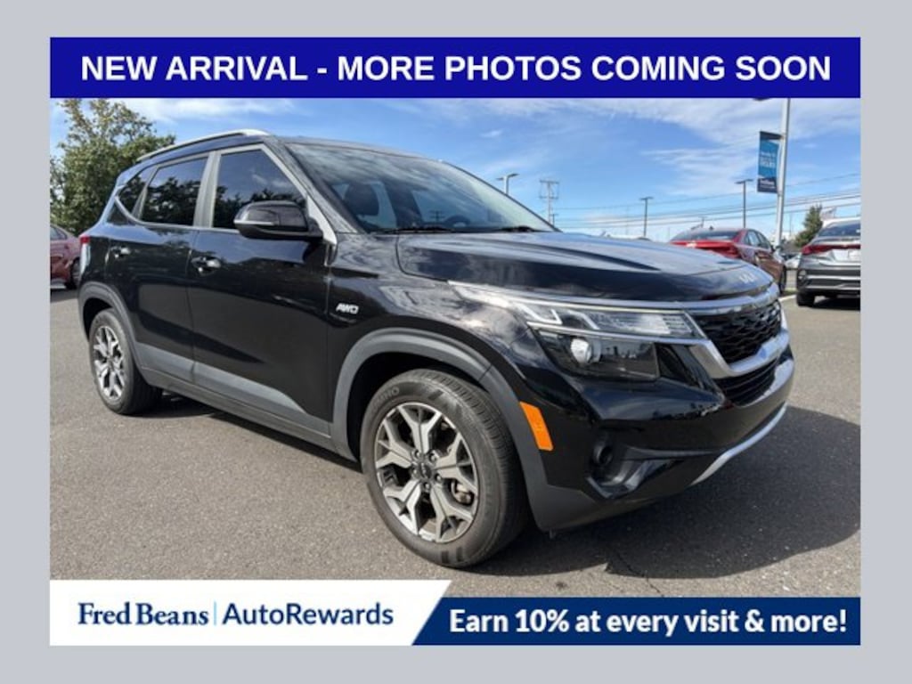 Used 2023 Kia Seltos EX SUV