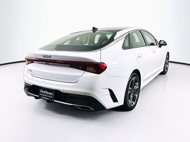 2022 Kia K5 EX - Photo 7