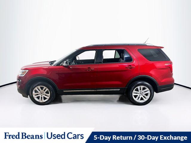 2018 Ford Explorer XLT photo 4