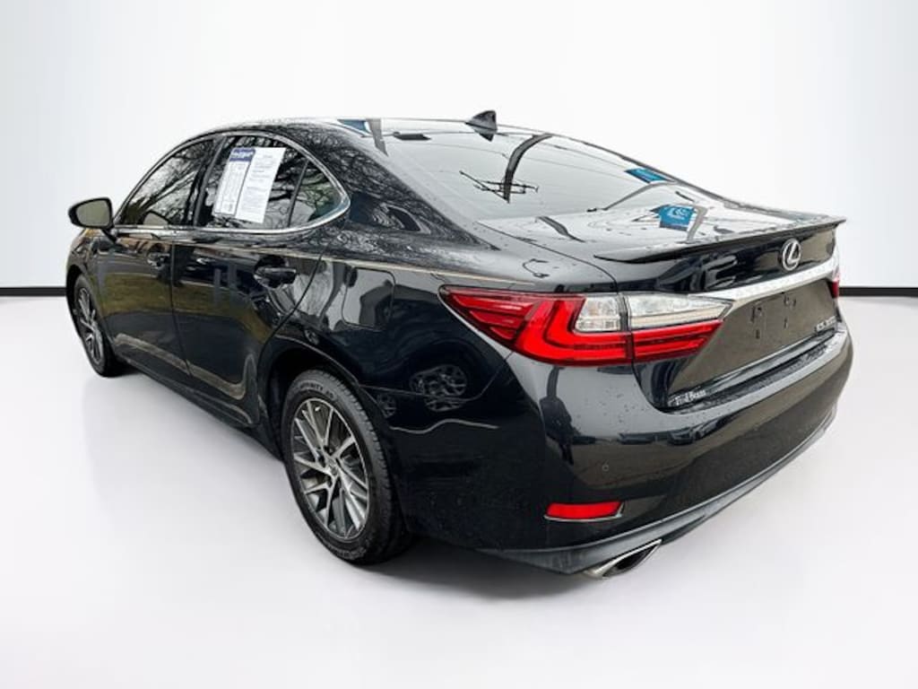 Used 2017 Lexus ES 350 Sedan