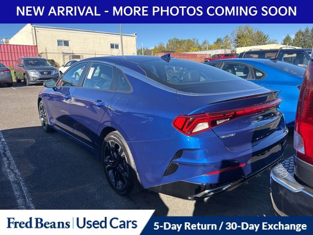 2022 Kia K5 GT-Line photo 3