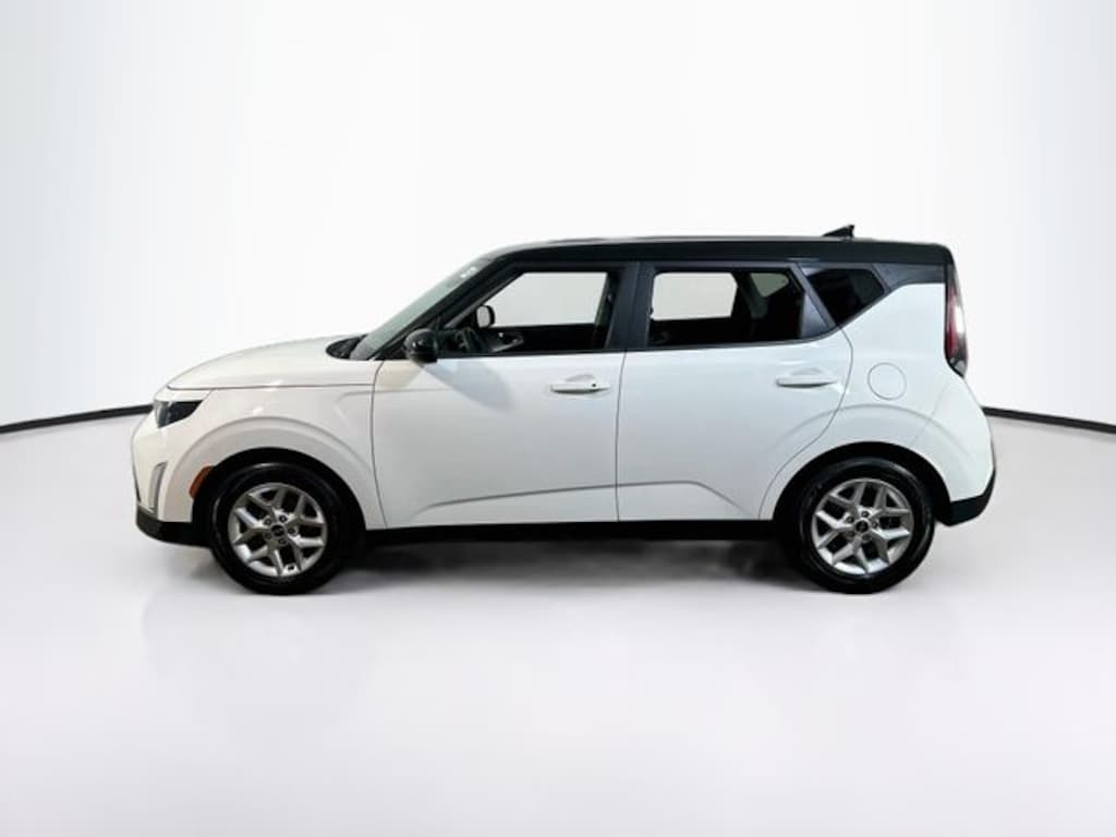 Certified 2023 Kia Soul S Hatchback