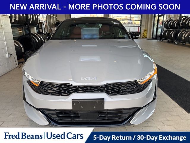 2023 Kia K5 GT-Line photo 2