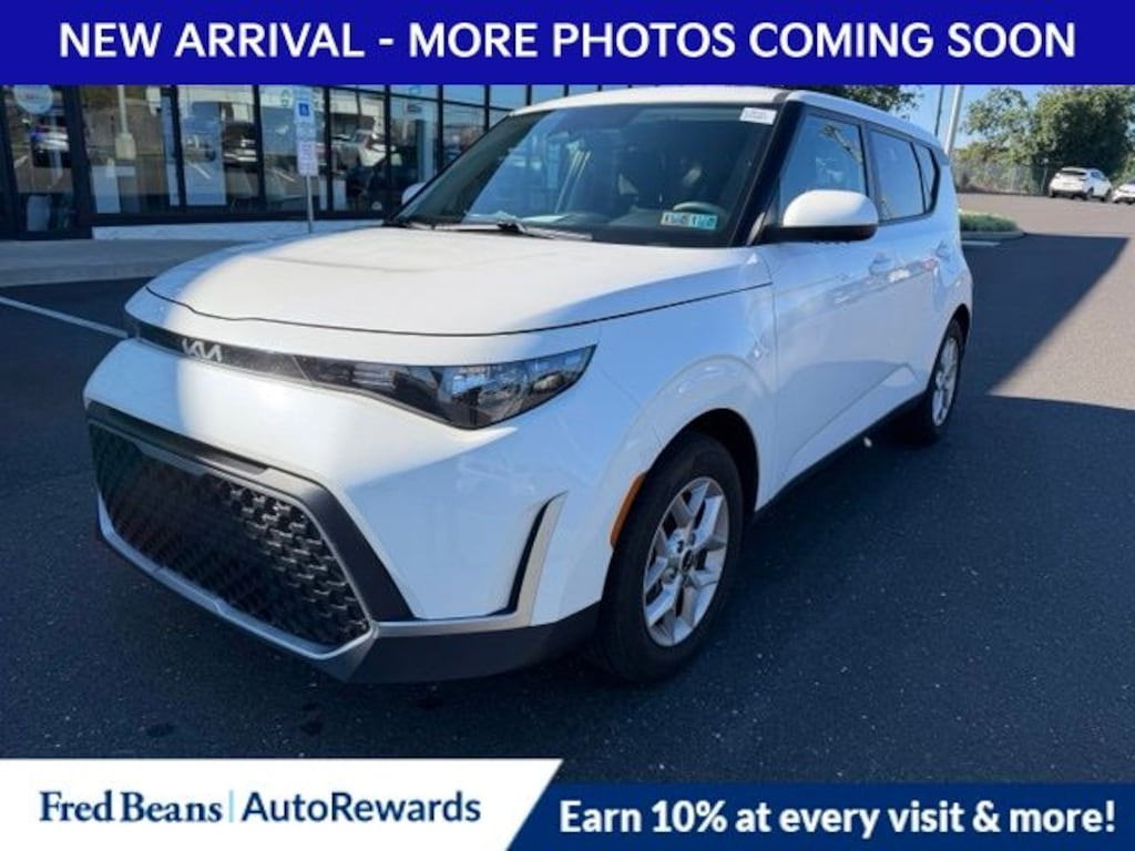 Certified 2025 Kia Soul LX Hatchback
