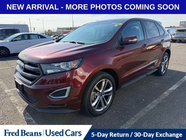 2015 Ford Edge Sport photo 3