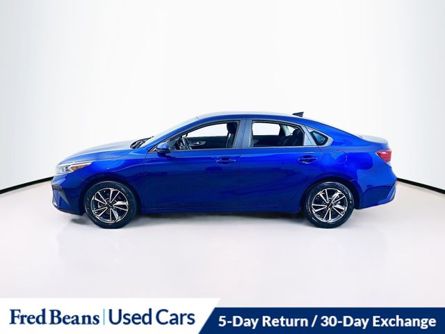 2023 Kia Forte LXS photo 4