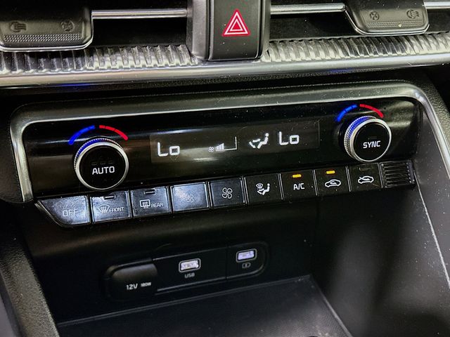 2022 Kia K5 EX - Photo 16
