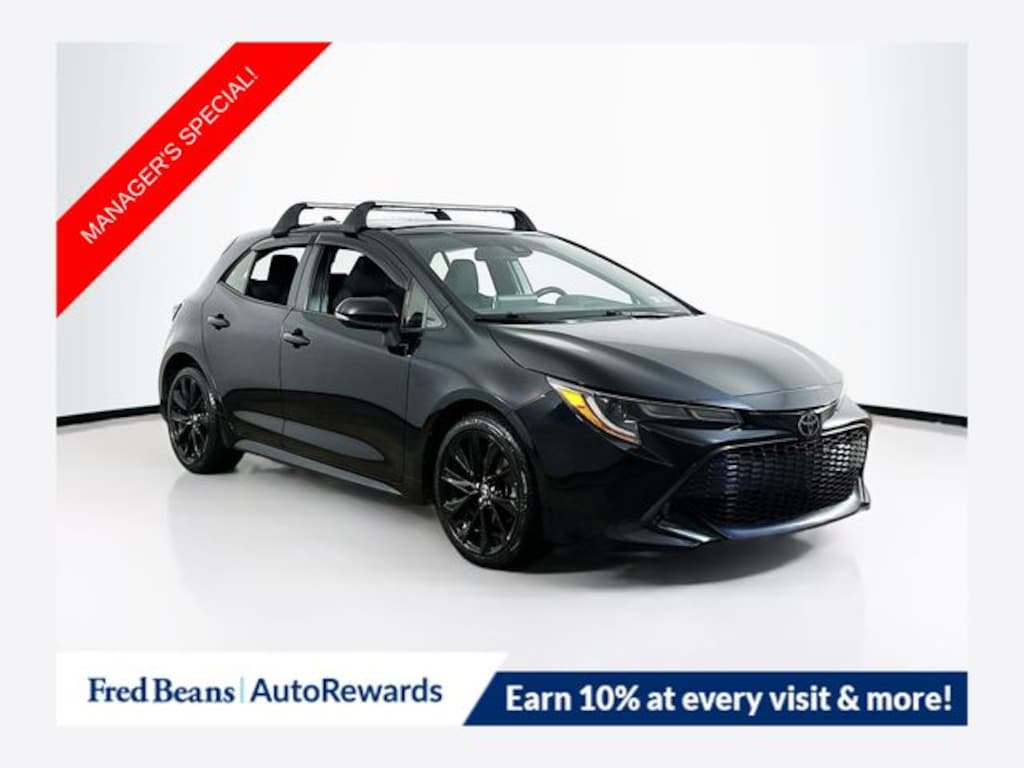 Used 2022 Toyota Corolla Hatchback SE Nightshade Edition Hatchback